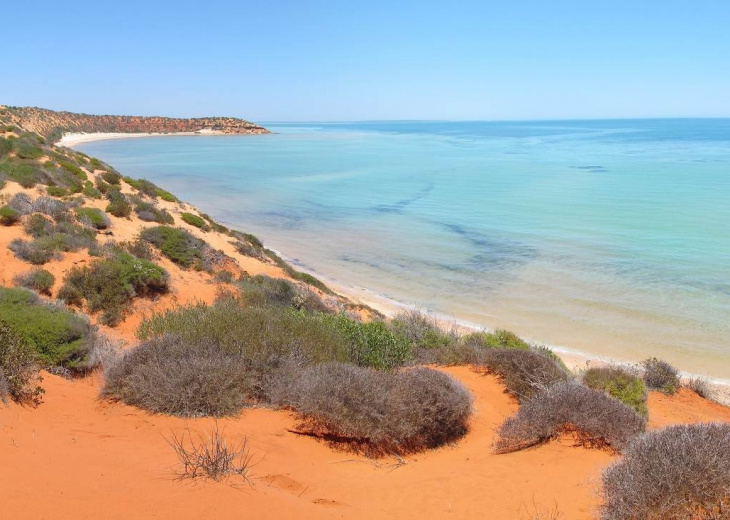 Vue sur mer depuis le parc national François Perron