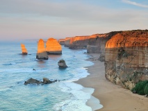 Coucher de soleil sur les douze apôtres à la Great Ocean Road, Australie
