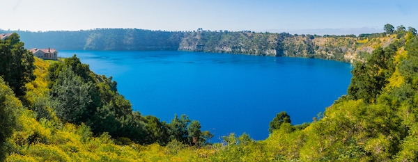 blue lake australie
